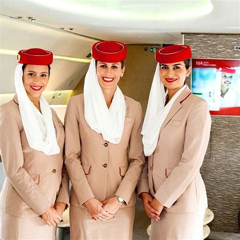 Emirates stewardess @ammorsaadi | Azafata, Aviacion