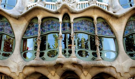 Antoni Gaudi | Biography, Sagrada Familia, Works, Buildings, Style, & Facts | Britannica