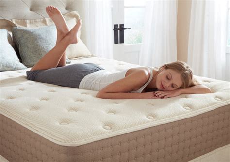 Is a Hybrid Latex Mattress Good for Stomach Sleepers?