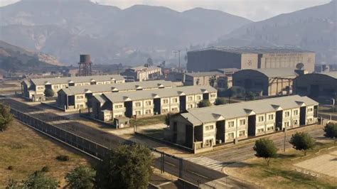 GTA V's Fort Zancudo Gets Declassified - GTA BOOM