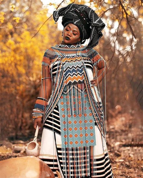 32 Best Women's Traditional Outfits from Around the World | Xhosa ...