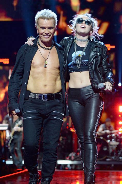 Miley Cyrus and Billy Idol Performs at 2016 iHeartRadio Music Festival ...