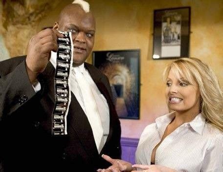 Viscera and Trish Stratus | Trish stratus, Wwe