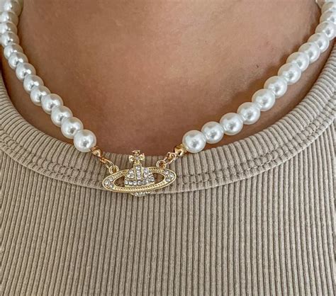 Vivienne Westwood Pearl Dupe Pearl Necklace Gold Saturn - Etsy UK