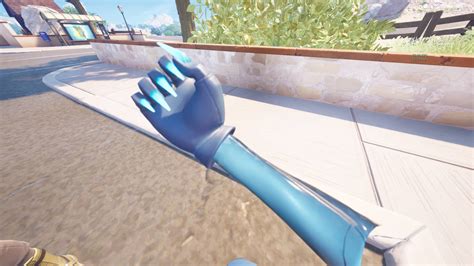 fortnite blue lynx hand by WholesomeCarrot59 on DeviantArt