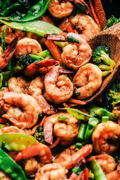 15 minute Garlic Shrimp Stir Fry - Recipe Ocean