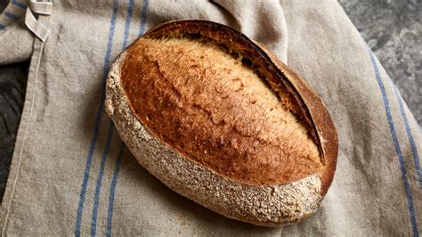 Pain de campagne (country bread) - Raymond Blanc OBE