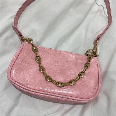 The most perfect pink shoulder bag You can take the... - Depop