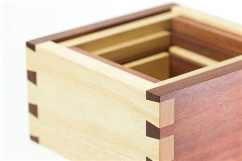 Dovetail Joint Box | atelier-yuwa.ciao.jp