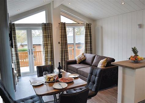 Wareham Forest Lodge Retreat - UPDATED 2018 Reviews & Price Comparison (Holton Heath, England ...