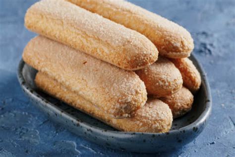 Italian Ladyfinger Biscuit Recipe: How to make Italian Ladyfinger Biscuit Recipe at Home ...