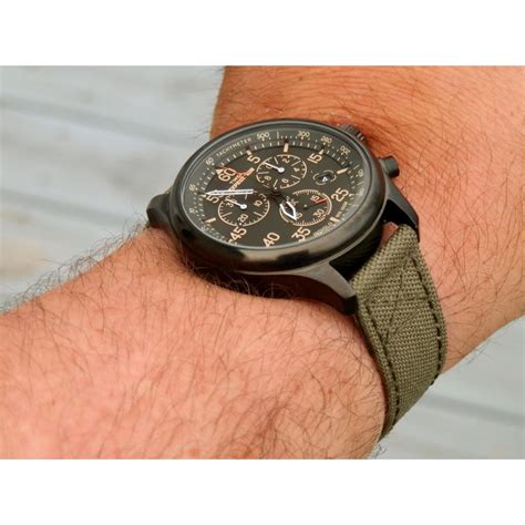 Top 34+ imagen timex men's expedition field chronograph watch - Abzlocal.mx