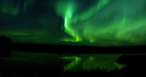 Alaska Aurora Borealis Northern Lights Guide with Photos