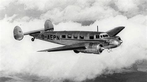 Lockheed Model 10 Electra | Lockheed, Lockheed electra, Fly around the ...