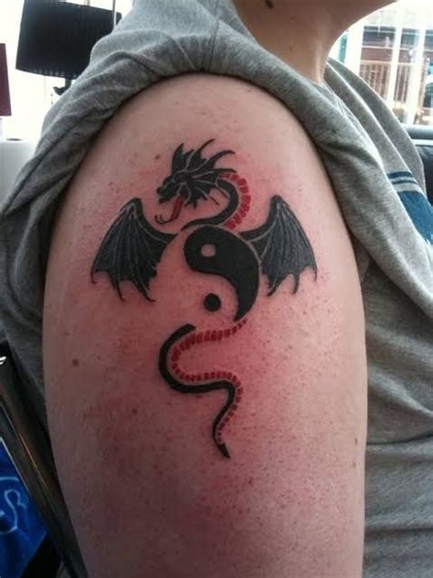 50+ Yin Yang Dragon Tattoo (Unique Designs 2020) in 2020 | Dragon ...