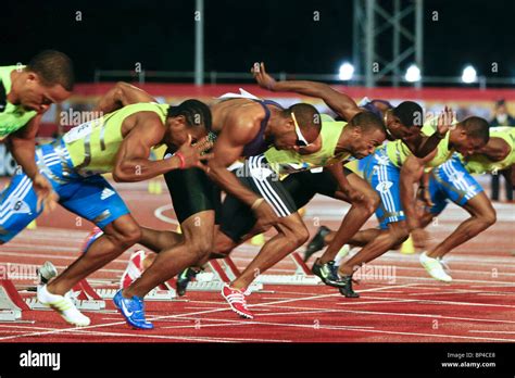 100m sprint hi-res stock photography and images - Alamy