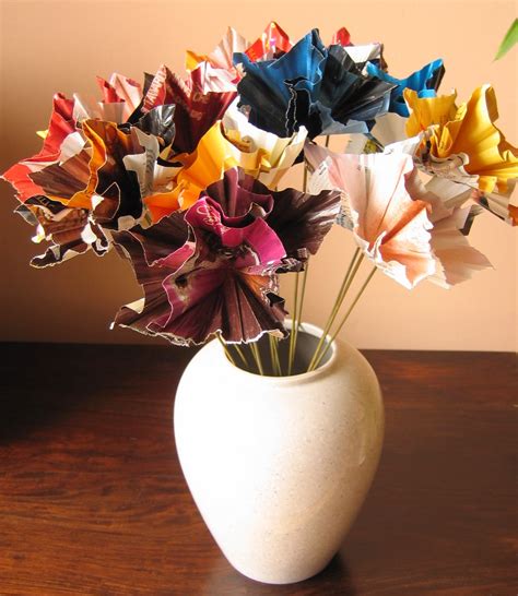 Helen Smith : Artist, Maker: Recycled Paper Flowers