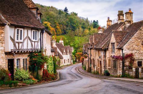 The Picturesque Village of Castle Combe in the Autumn, Wiltshire | Castle combe, British ...