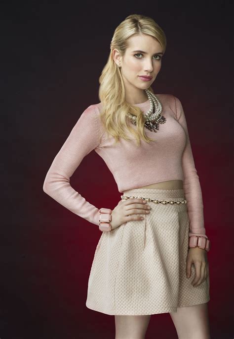 Emma Roberts | Scream queens fashion, Emma roberts style, Queen fashion