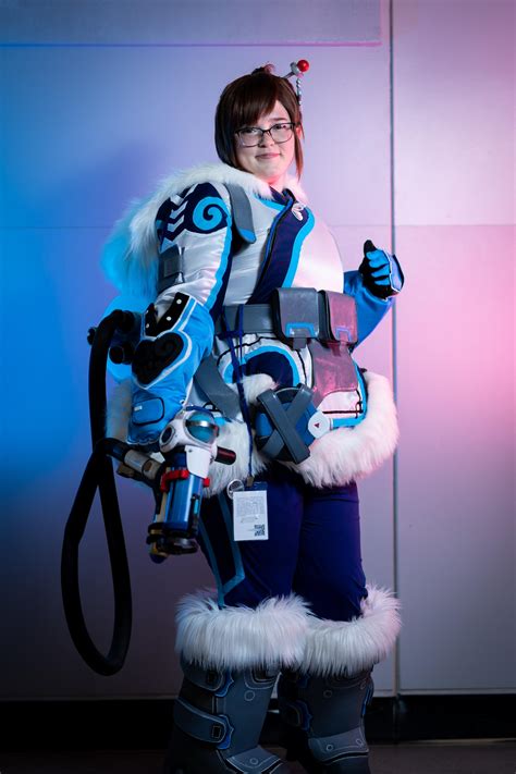 The best picture I have of my Mei (Overwatch) cosplay! : r/gaming