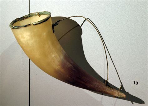 Viking drinking horn | MOTIV: Drikkehorn PERIODE: Vikingtid … | Flickr