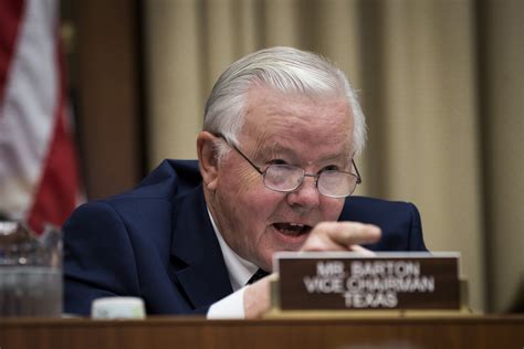 Rep. Barton won't seek re-election after nude photo scandal - NBC News