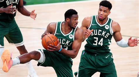 Thanasis Antetokounmpo contract: Bucks forward returning to Milwaukee - Sports Illustrated