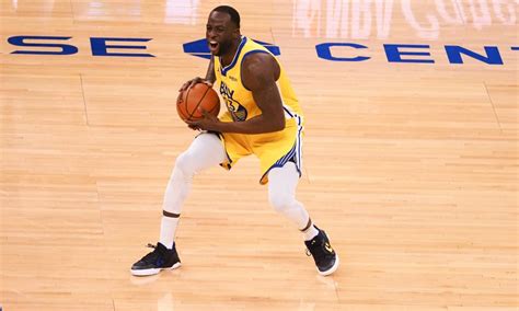 Highlights: Draymond Green matches career-high 19 assists vs. Nuggets