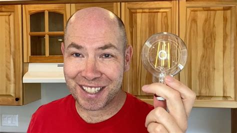 Ascher LED Edison-Style Globe Light Bulb Review: Would Thomas Edison ...
