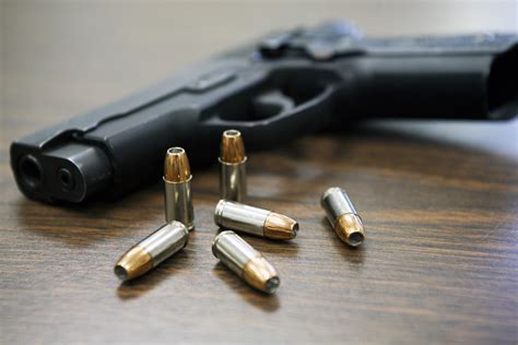 File:Gun violence.jpg - Wikimedia Commons