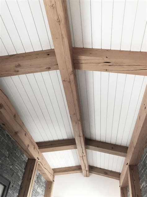 High Ceiling with Shiplap and Rustic Beams - WindsorONE