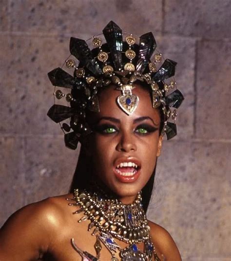 akasha queen of the damned - Google Search Vampire Girls, Vampire Queen ...