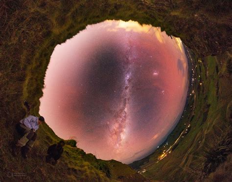 A Sky Portal in New Zealand New Zealand Image, Astronomy Pictures, Nasa Photos, Breathtaking ...