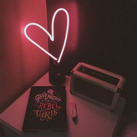 Amped & Co - Cactus decor Desk lamp, 7 Inches Mini Neon Lights for Bedroom, Neon sign Night ...