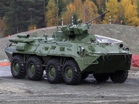 Defensa y Armas: Rusia mejora el transporte blindado de personal BTR-82