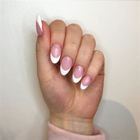 Pink French Tip Almond Nails | ubicaciondepersonas.cdmx.gob.mx