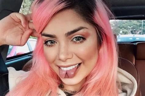 Tattoo model with split tongue shows what she looked like as fresh-faced teen - I Know All News