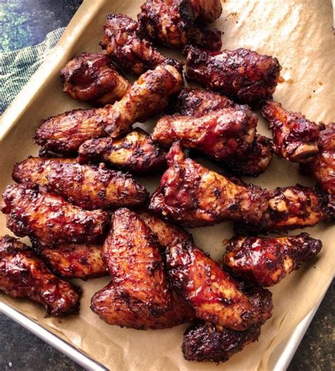 BOURBON BBQ SMOKED CHICKEN WINGS | SIMPLE RECIPES