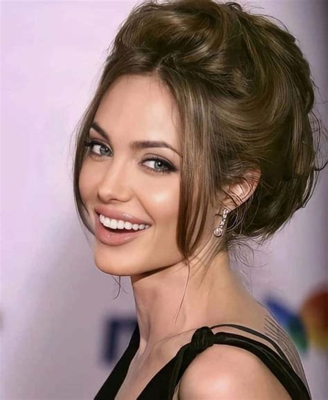 Download Angelina Jolie Smile Picture | Wallpapers.com