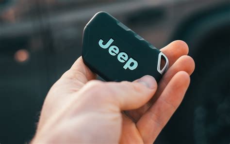 How to Change Jeep Key Fob Battery