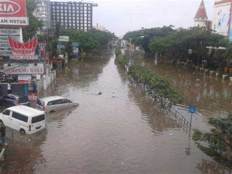 Banjir di Kota Bandung, Akibat Buruknya Drainase - Mongabay.co.id