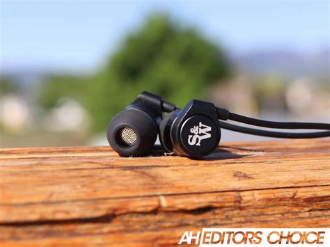 The Ten Best Headphones To Pair With Your Android Smartphone - Android Headlines - Earpadfix.com