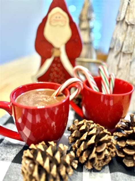 Hot! Hot! Polar Express Hot Chocolate Recipe - Lola Lambchops