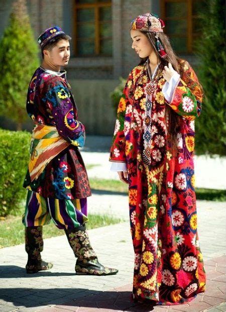 Extraordinary Clothes, Conservative Outfits, Folk Clothing ...