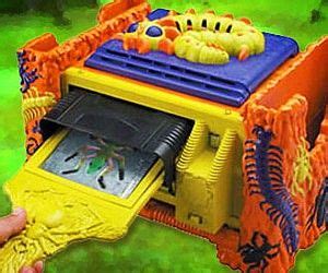 Construct your army of insects with the Creepy Crawlers machine. This nostalgic toy of the ’90s ...