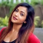 Bharati Achrekar Biography, Height, Age, TV Serials, Husband, Family ...