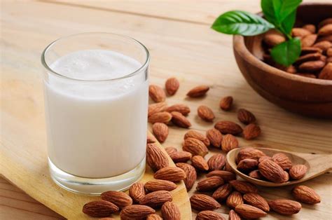 The Best Milk Alternatives For Drinks – Kayla Itsines