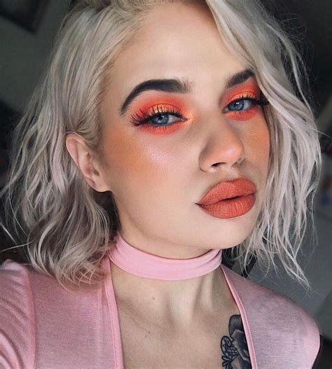 Literal makeup queen, blogger @laurenrohrer tops off this perfect ...