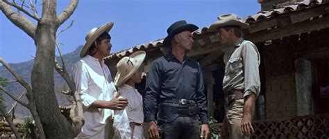 Jorge Martínez de Hoyos, Yul Brynner and James Cob