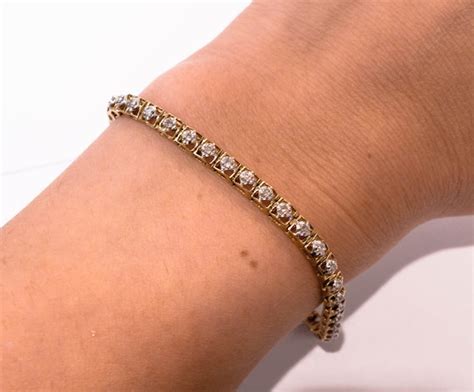 10k Yellow Gold Diamond Bracelet - Gem